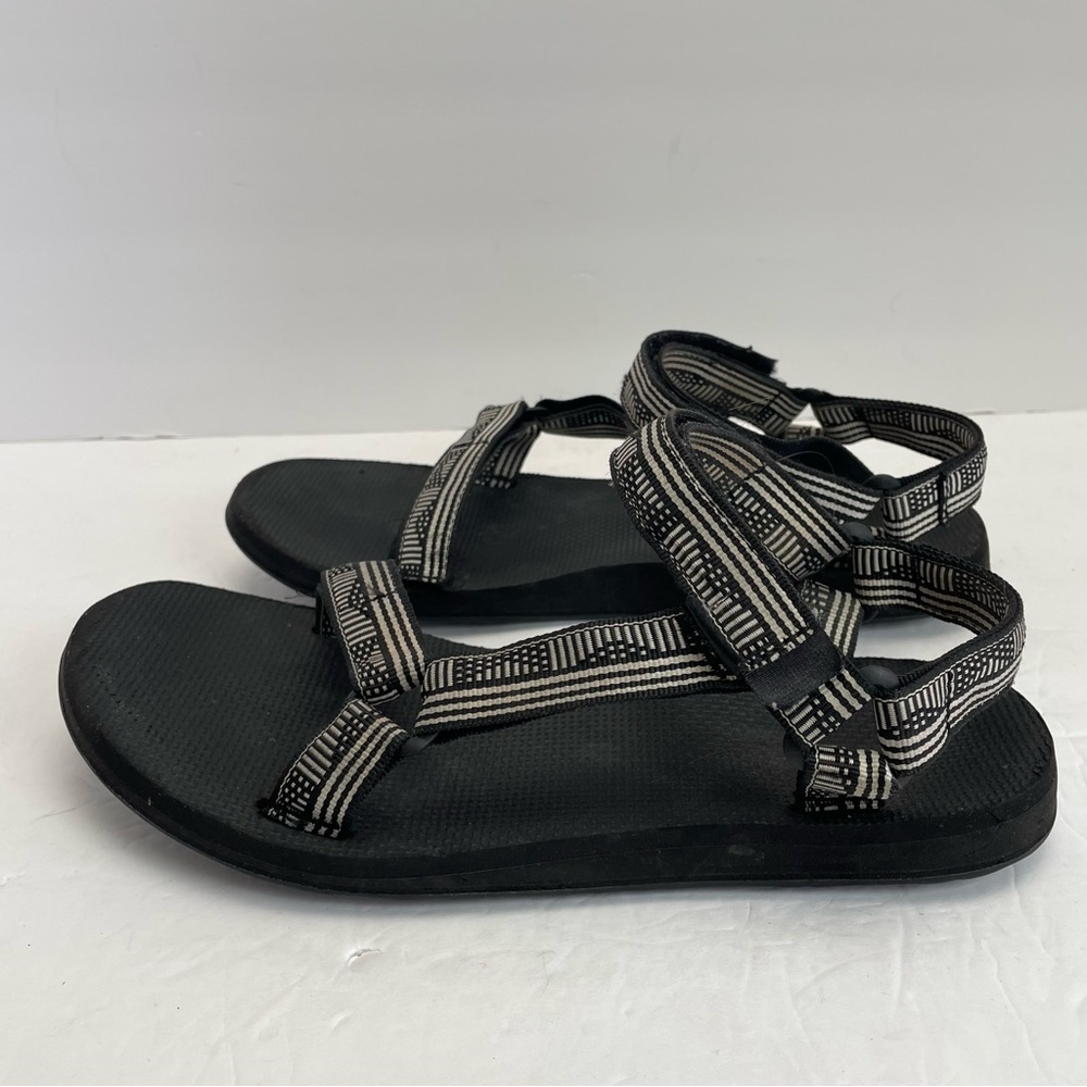 Teva Women’s Original Universal Campo Black Multi Hiking Sandals w 10 M 8?